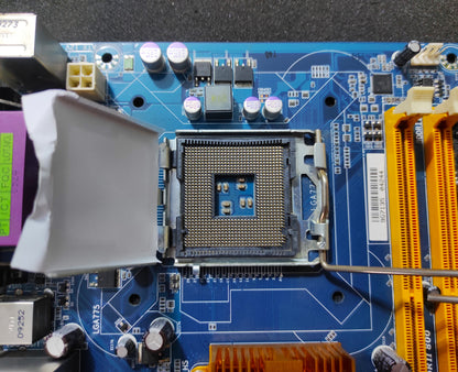Gigabyte GA-G31M-ES2C Rev. 1.1 Socket 775 mATX Motherboard DDR2 PCIe x16 Intel G31