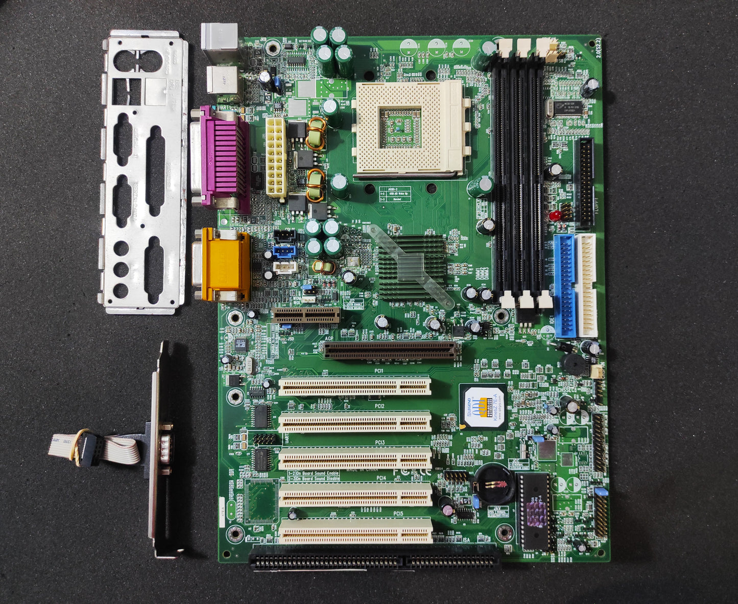 QDI K7E-A K7V8363A KinetiZ 7E-A Socket 462 ATX Retro AMD Motherboard VIA KT133A