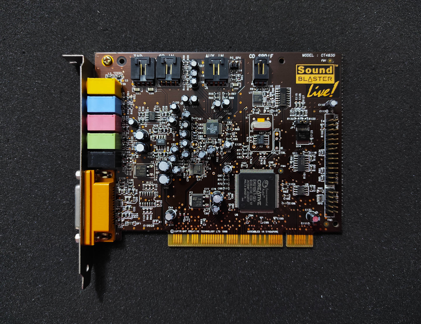 Creative Labs Sound Blaster Live! CT4830 5.1 PCI Sound Audio Card