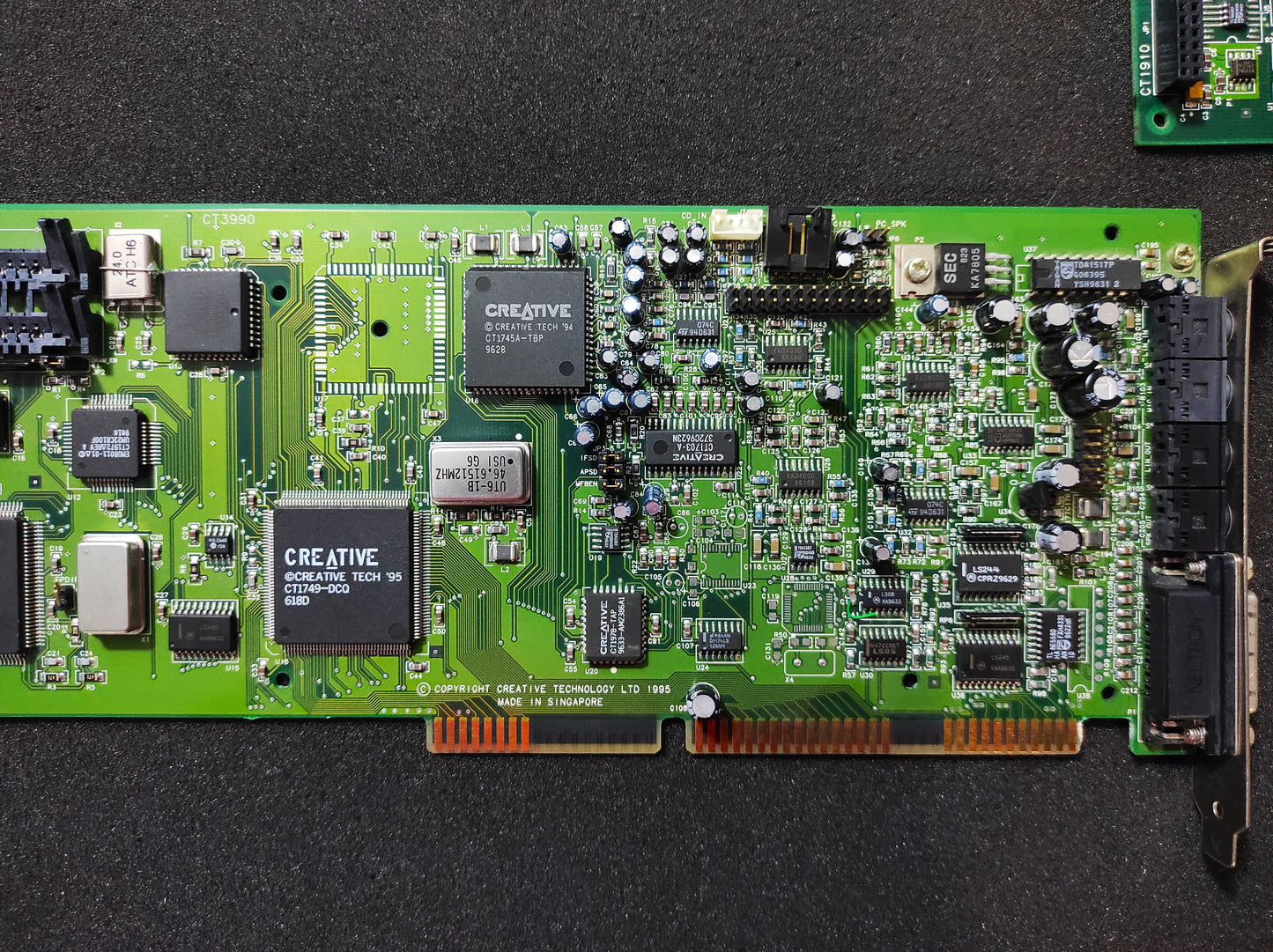 Creative Sound Blaster AWE32 CT3990, WaveTable CT1910 Retro ISA 16bit Sound Card