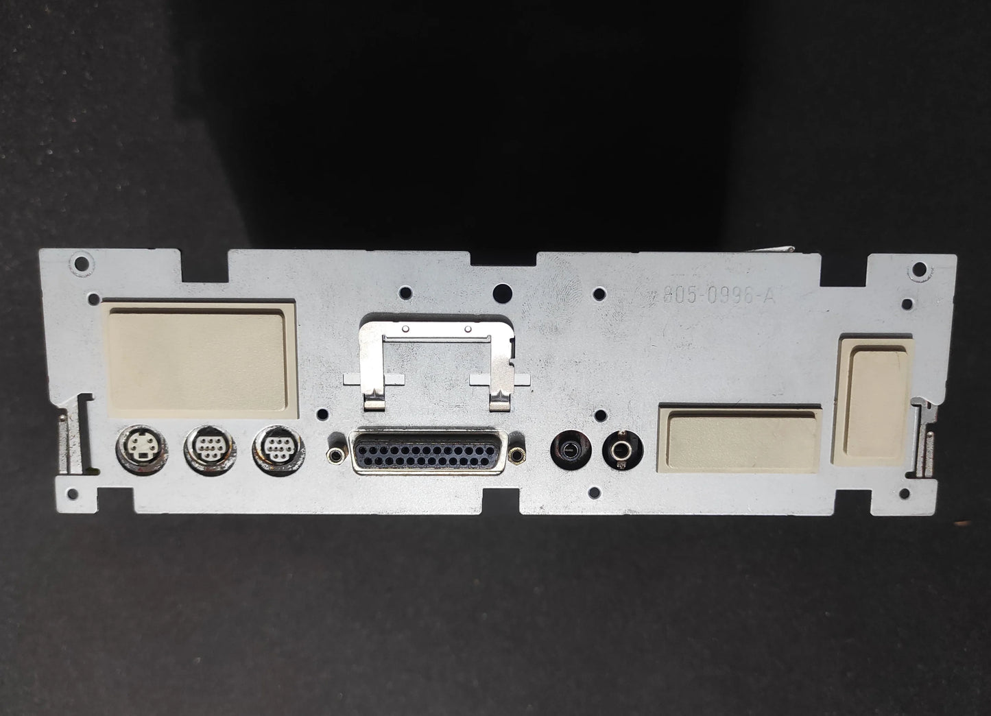Apple 820-0548-B Performa LC 630 Logic Board 33MHz 68LC040 + 32MB Motherboard