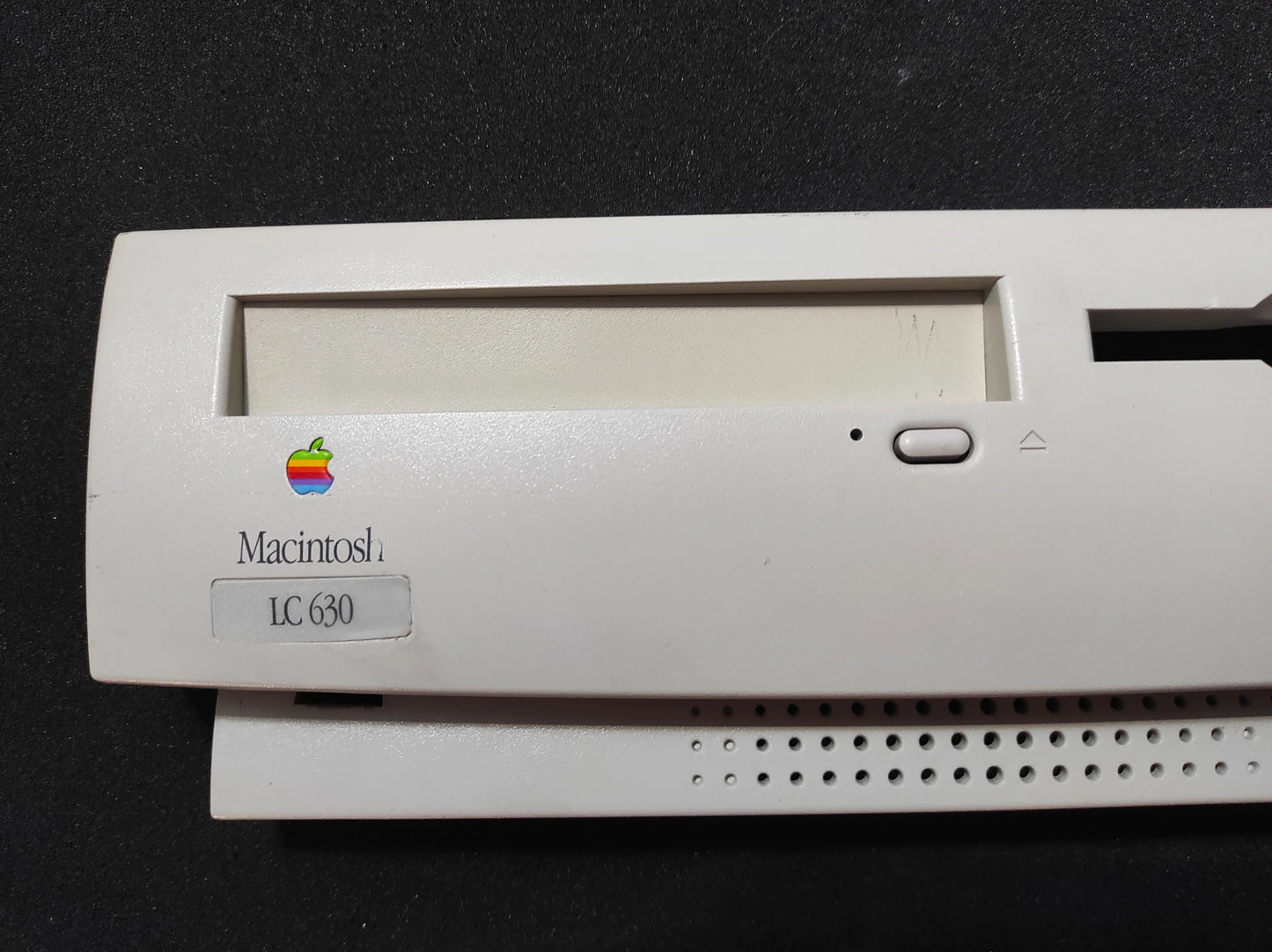 Apple Macintosh LC 630 Case Plastic Front Panel Cover Bezel 815-1874