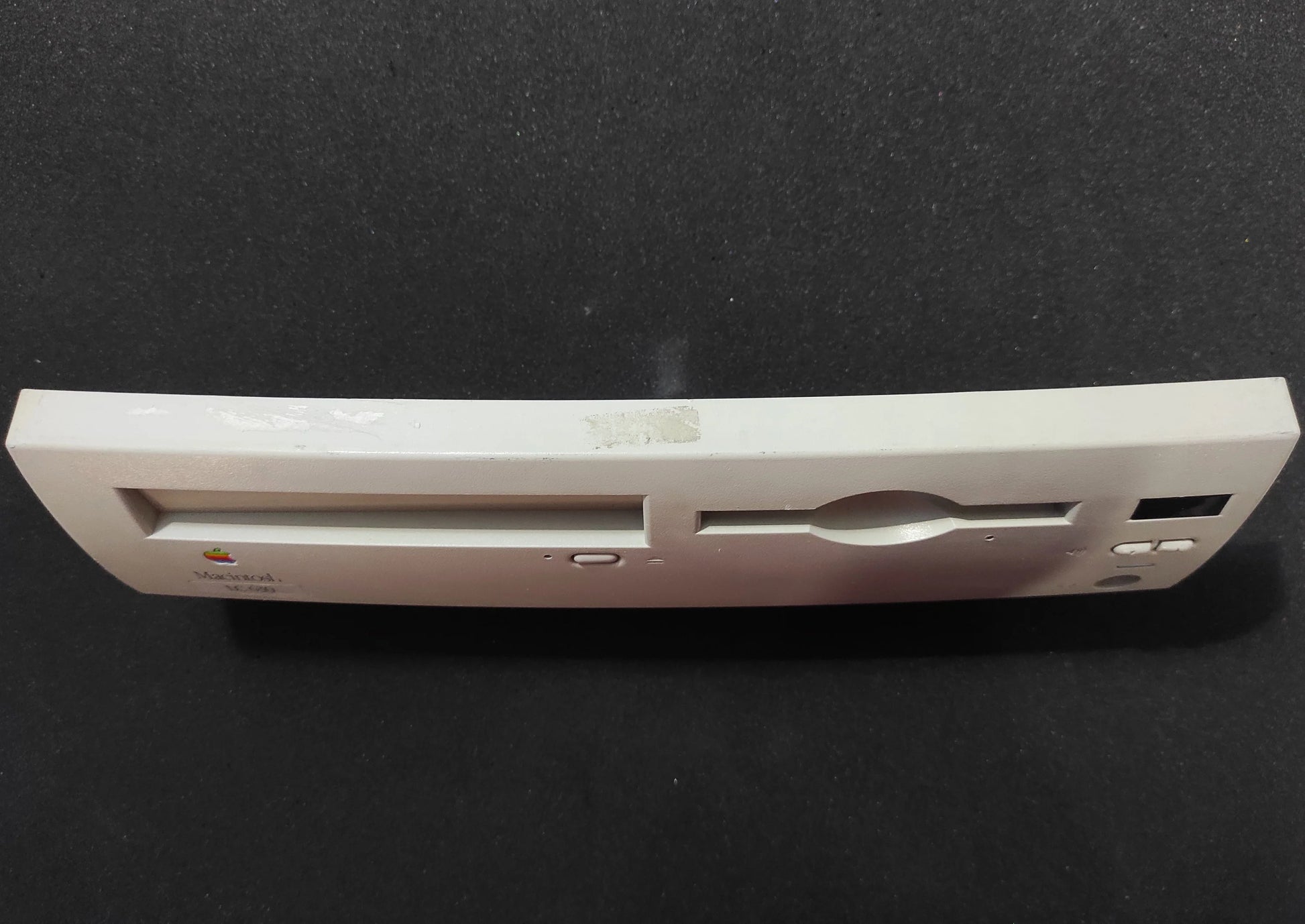 Apple Macintosh LC 630 Case Plastic Front Panel Cover Bezel 815-1874