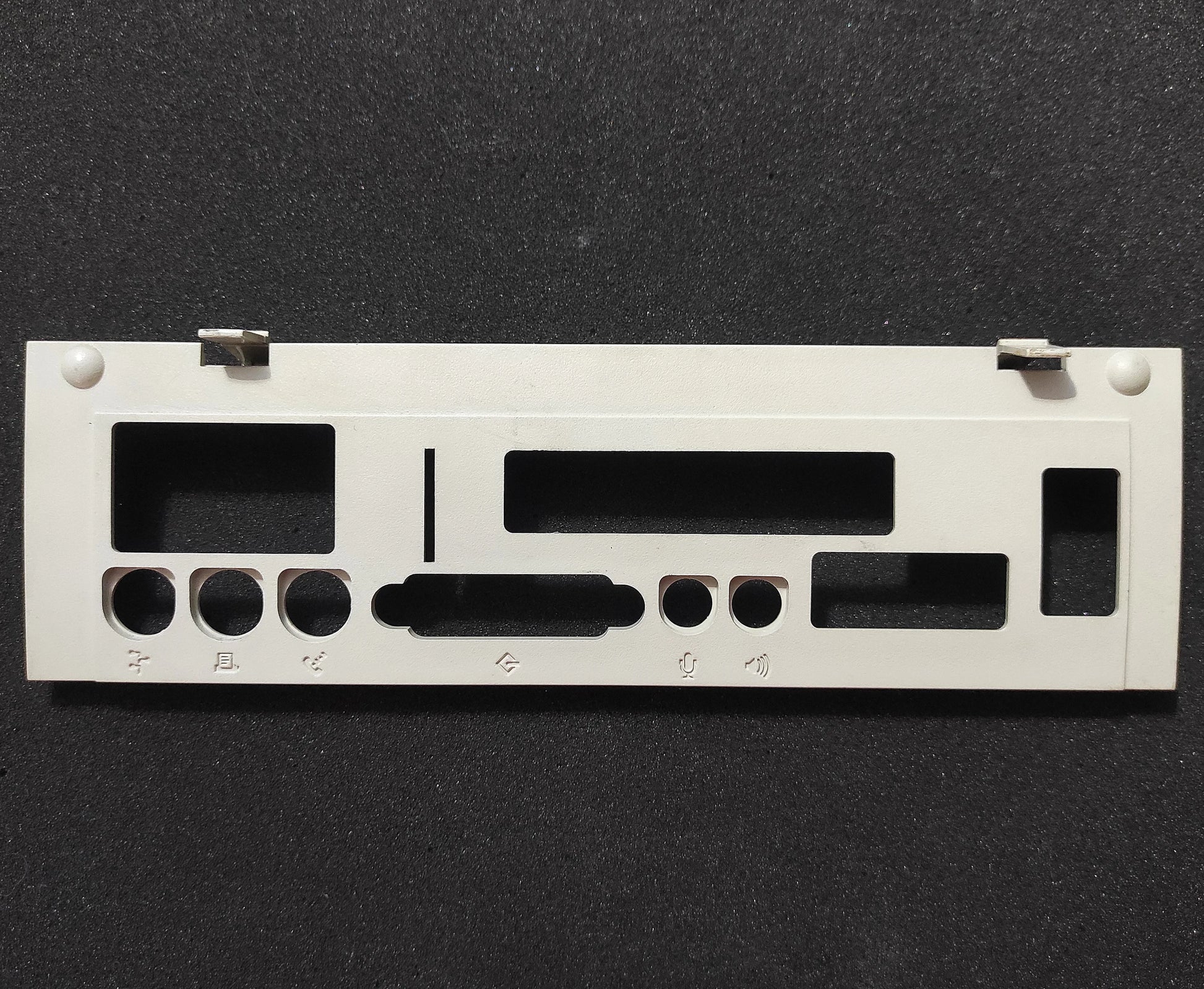 Apple Macintosh LC 630 Case Plastic I/O Door Rear Cover Bezel 815-2074