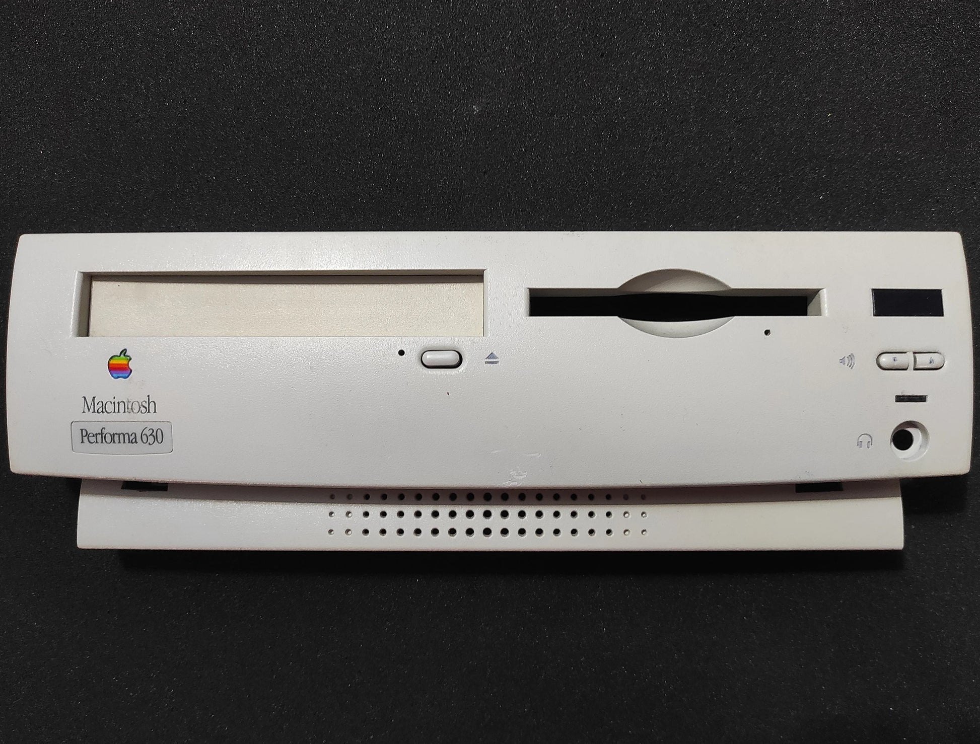 Apple Macintosh Performa 630 Case Plastic Front Panel Cover Bezel 815-1874