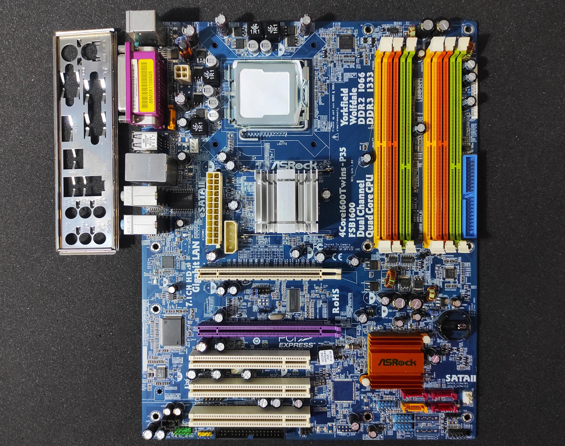 ASRock 4Core1600Twins-P35 Socket 775 ATX Motherboard DDR2 DDR3 PCIe Intel P35 Chipset