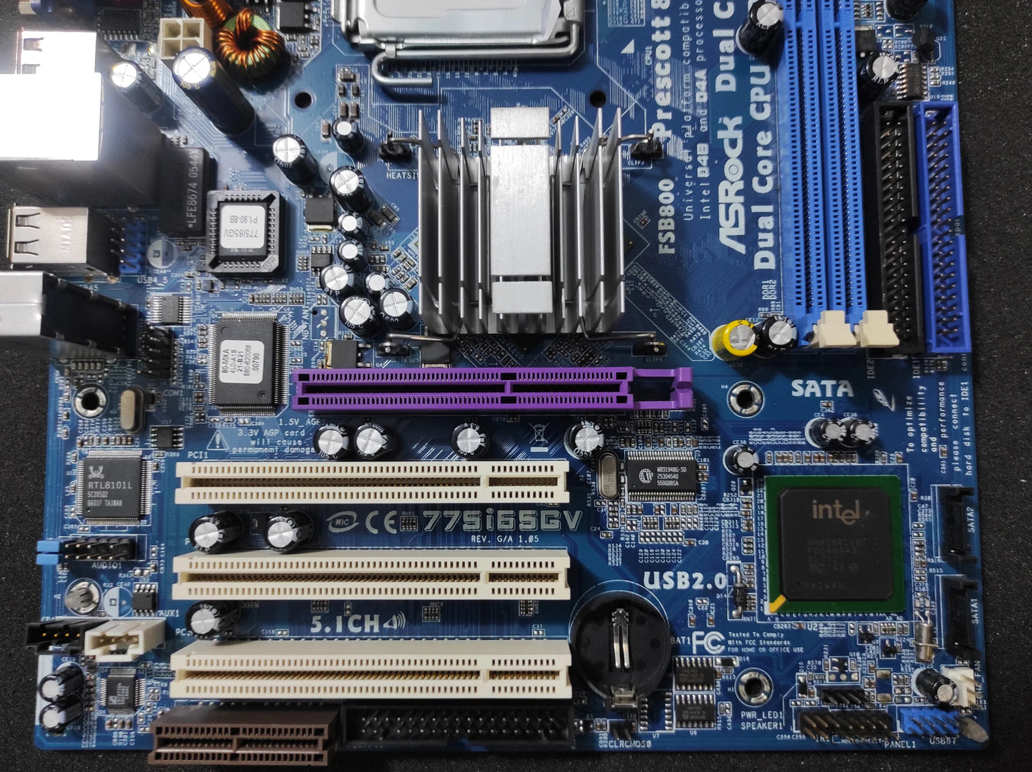 ASRock 775i65GV Rev 1.05 Socket 775 mATX Motherboard DDR AGI Intel 865GV Chipset