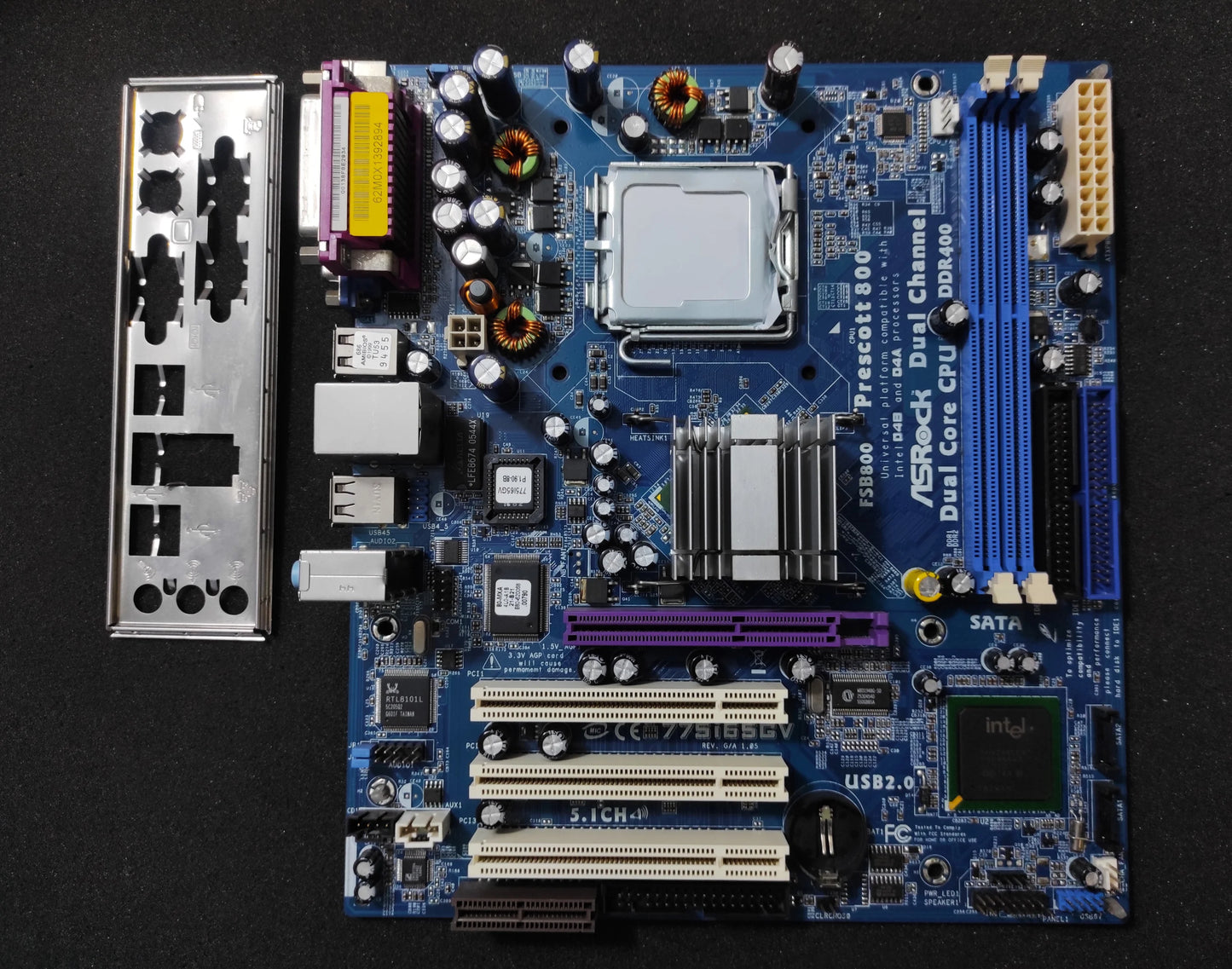 ASRock 775i65GV Rev 1.05 Socket 775 mATX Motherboard DDR AGI Intel 865GV Chipset
