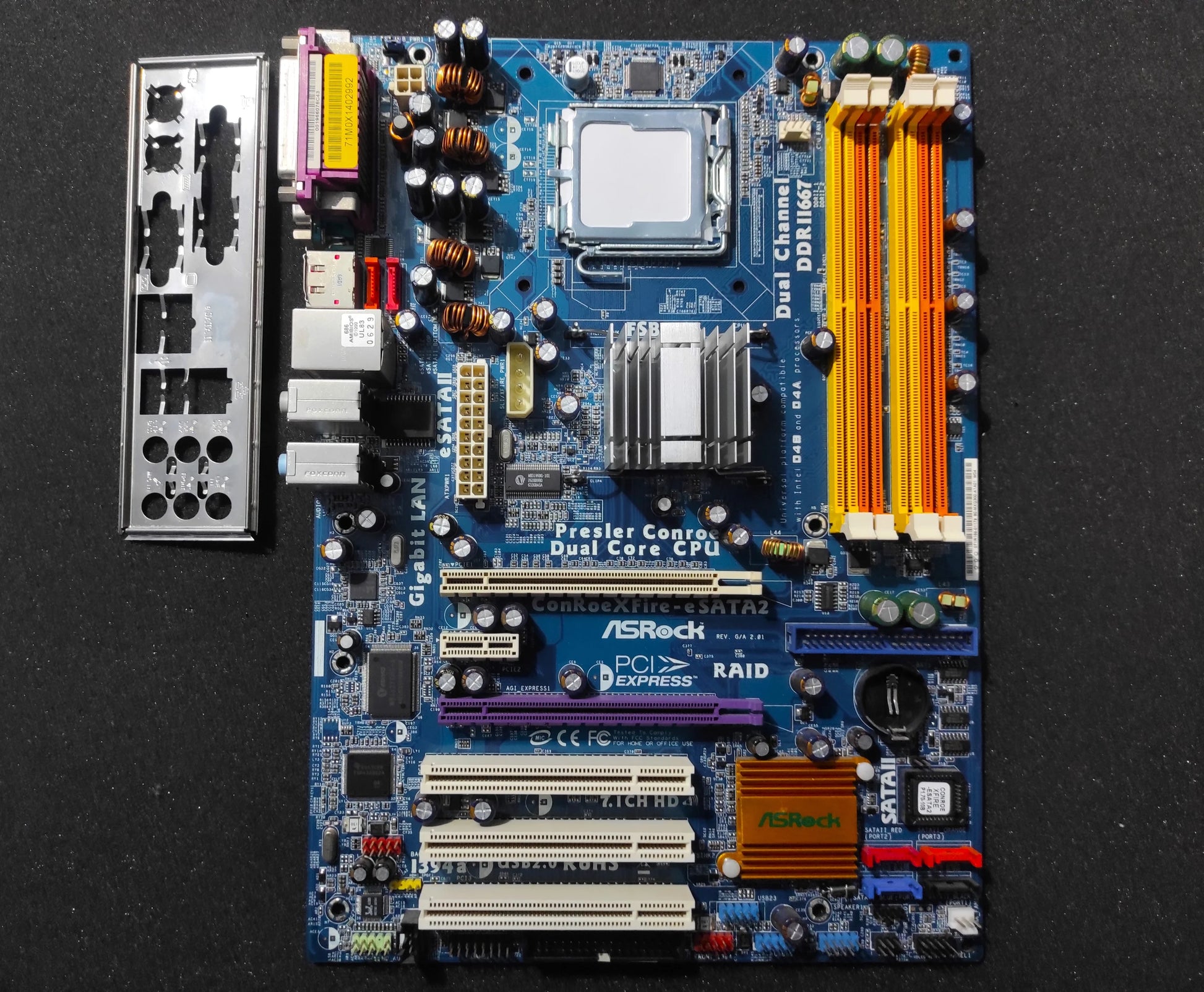 ASRock ConRoeXFire-eSATA2 Socket 775 ATX Motherboard DDR2 PCIe x16 Intel 945P Chipset