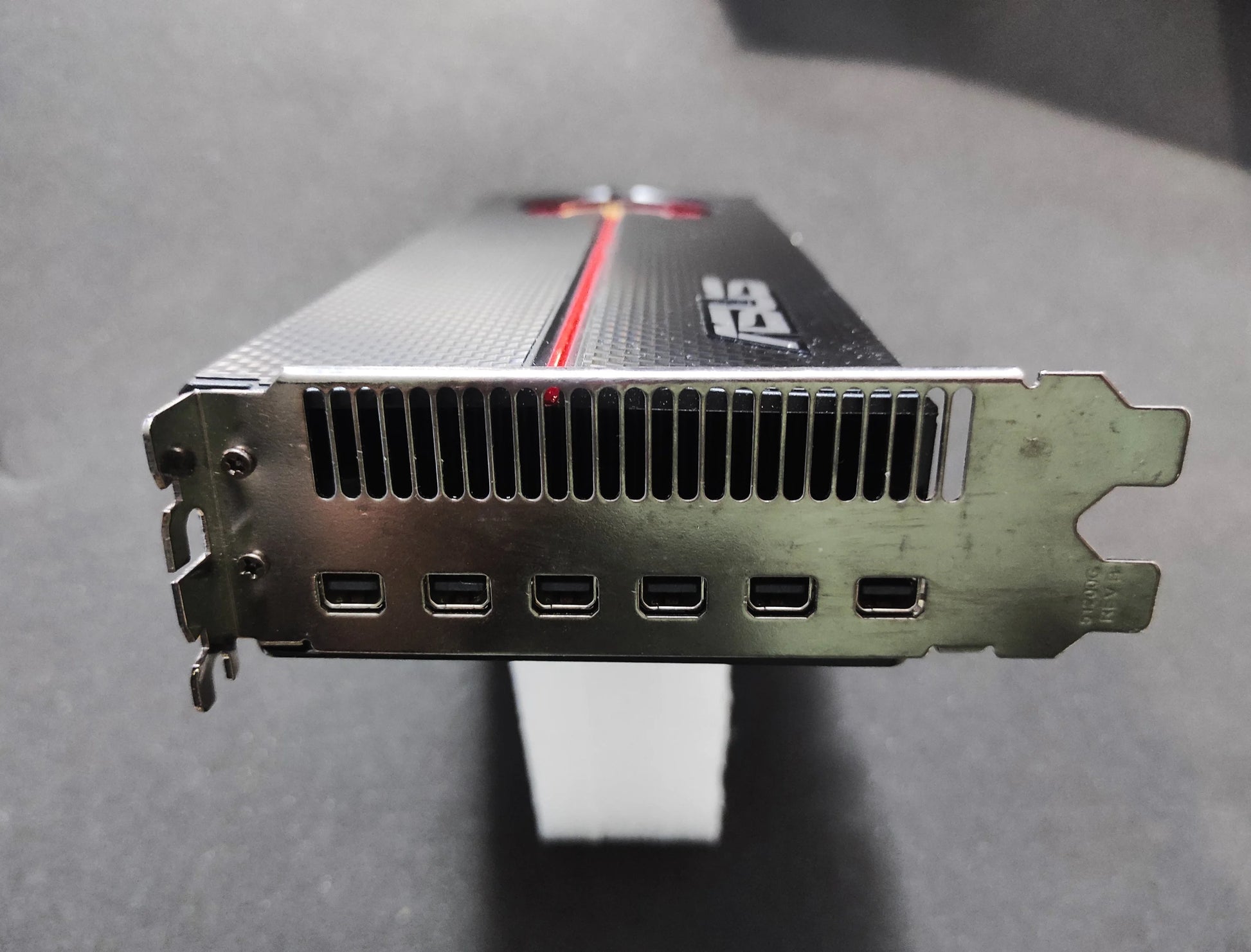 ASUS ATI Radeon HD 5870 2GB PCIe 2.0 x16 GDDR5 6x Mini DisplayPort Graphics Card