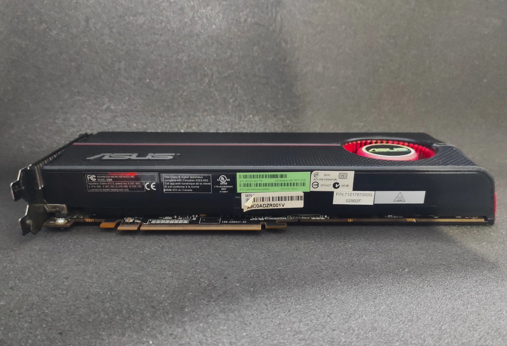 ASUS ATI Radeon HD 5870 2GB PCIe 2.0 x16 GDDR5 6x Mini DisplayPort Graphics Card