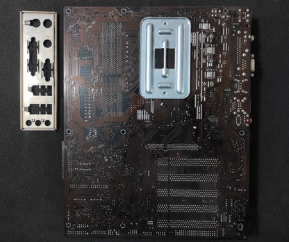 Asus K8V SE Deluxe Socket 754 ATX AMD Motherboard DDR VIA K8T800 Chipset