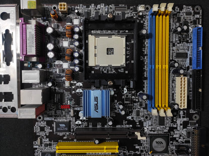 Asus K8V SE Deluxe Socket 754 ATX AMD Motherboard DDR VIA K8T800 Chipset