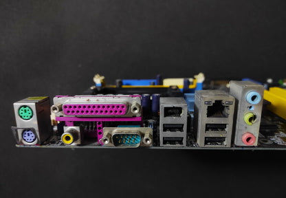 Asus K8V SE Deluxe Socket 754 ATX AMD Motherboard DDR VIA K8T800 Chipset