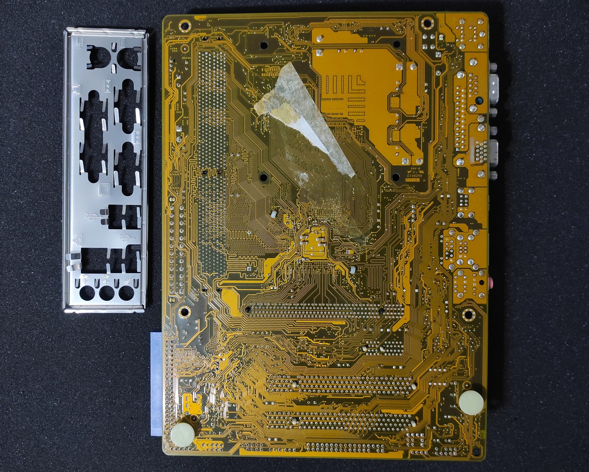 ASUS P5VD2-VM SE Socket 775 mATX Motherboard DDR2 PCIe x16 PCI SATA VIA P4M900