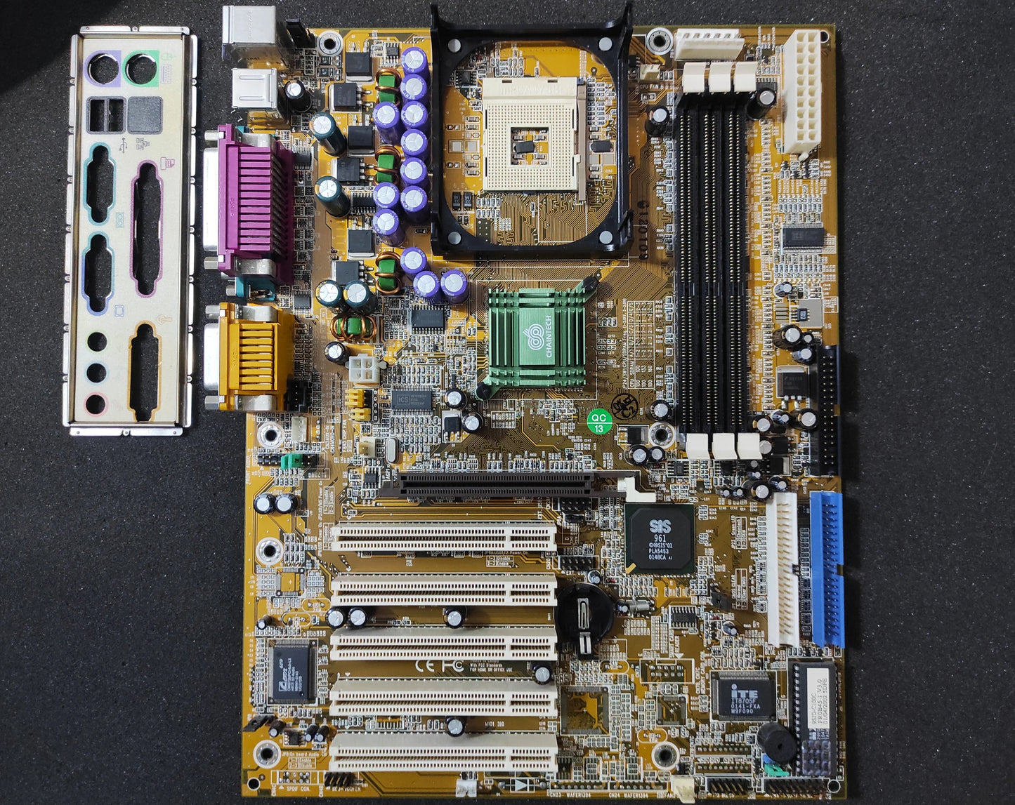 Chaintech CT-9SJD-C100C Socket 478 ATX Motherboard AGP PCI SiS 645 Chipset