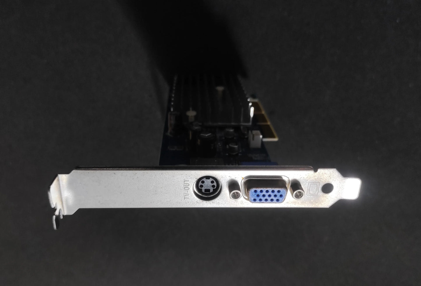 Club 3D NVIDIA GeForce4 MX 440 AGP 64MB VGA Graphics Video Card CGN-1884TV