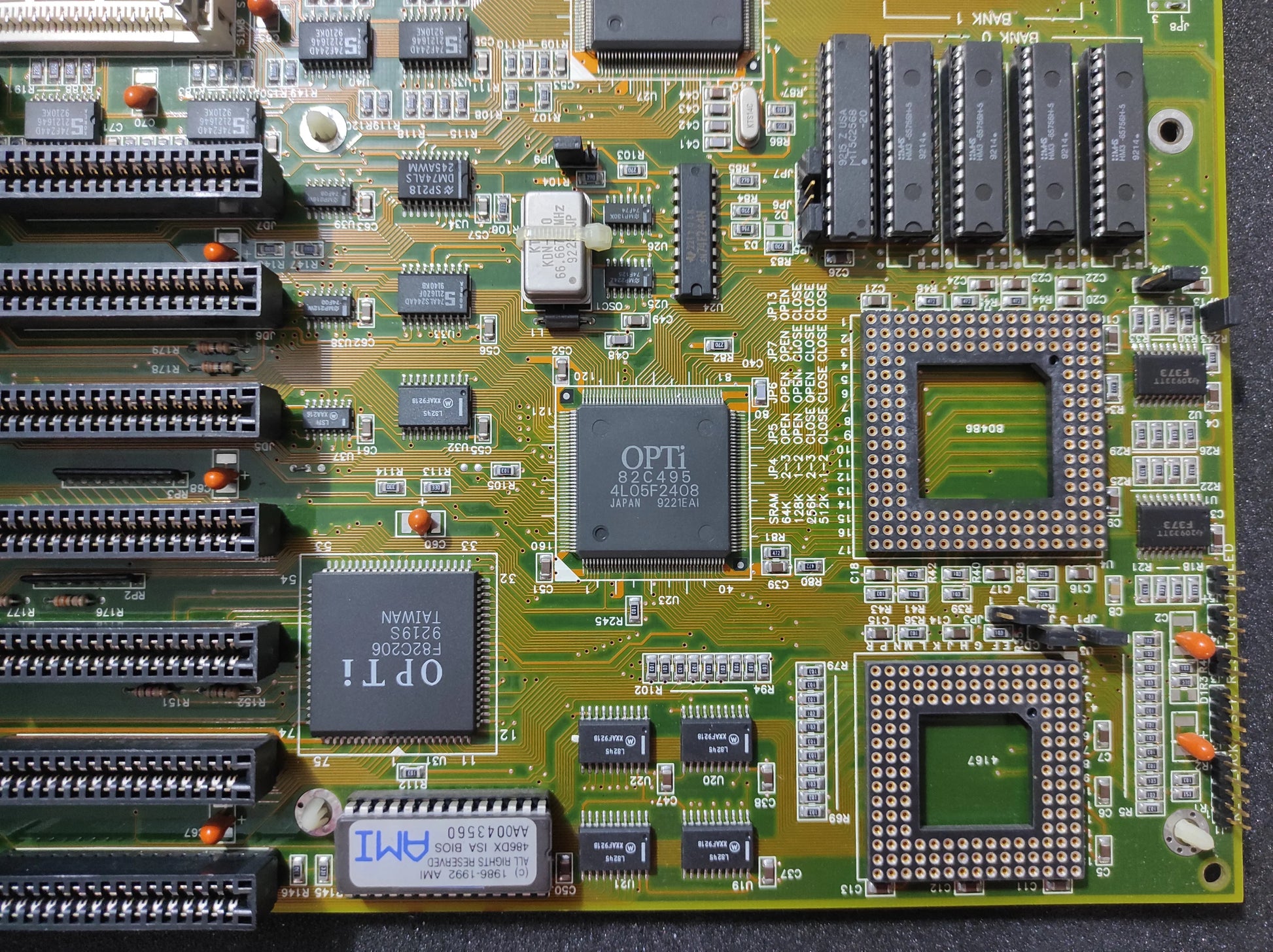 DataExpert OPTI-495 486WB PGA168 486 AT ISA Vintage Retro Motherboard OPTi 82C493