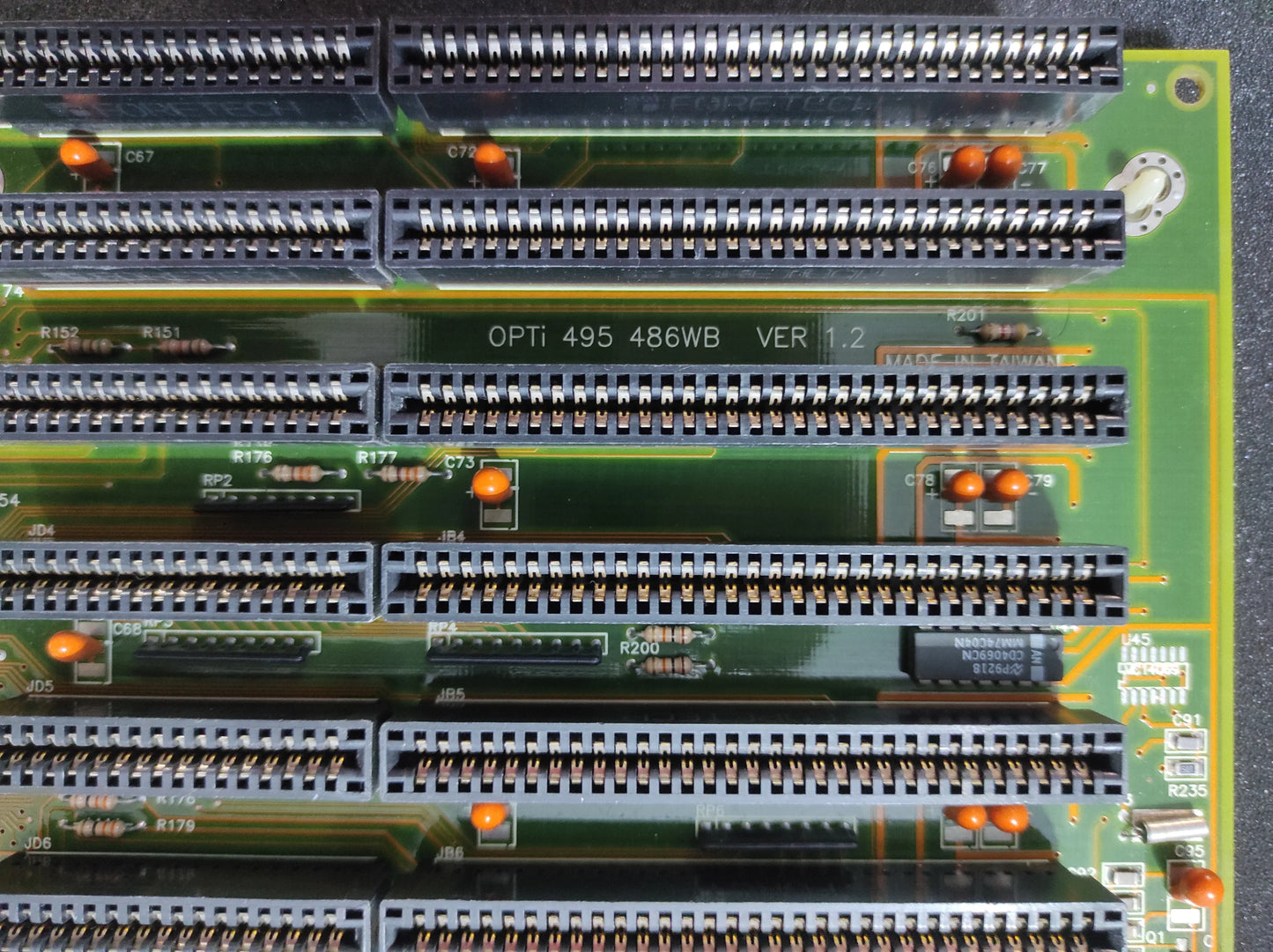 DataExpert OPTI-495 486WB PGA168 486 AT ISA Vintage Retro Motherboard OPTi 82C493
