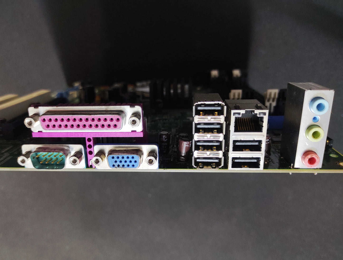 Dell Optiplex GX620 CN-0FH884 Socket 775 DDR2 Motherboard Intel 945 Express Chipset