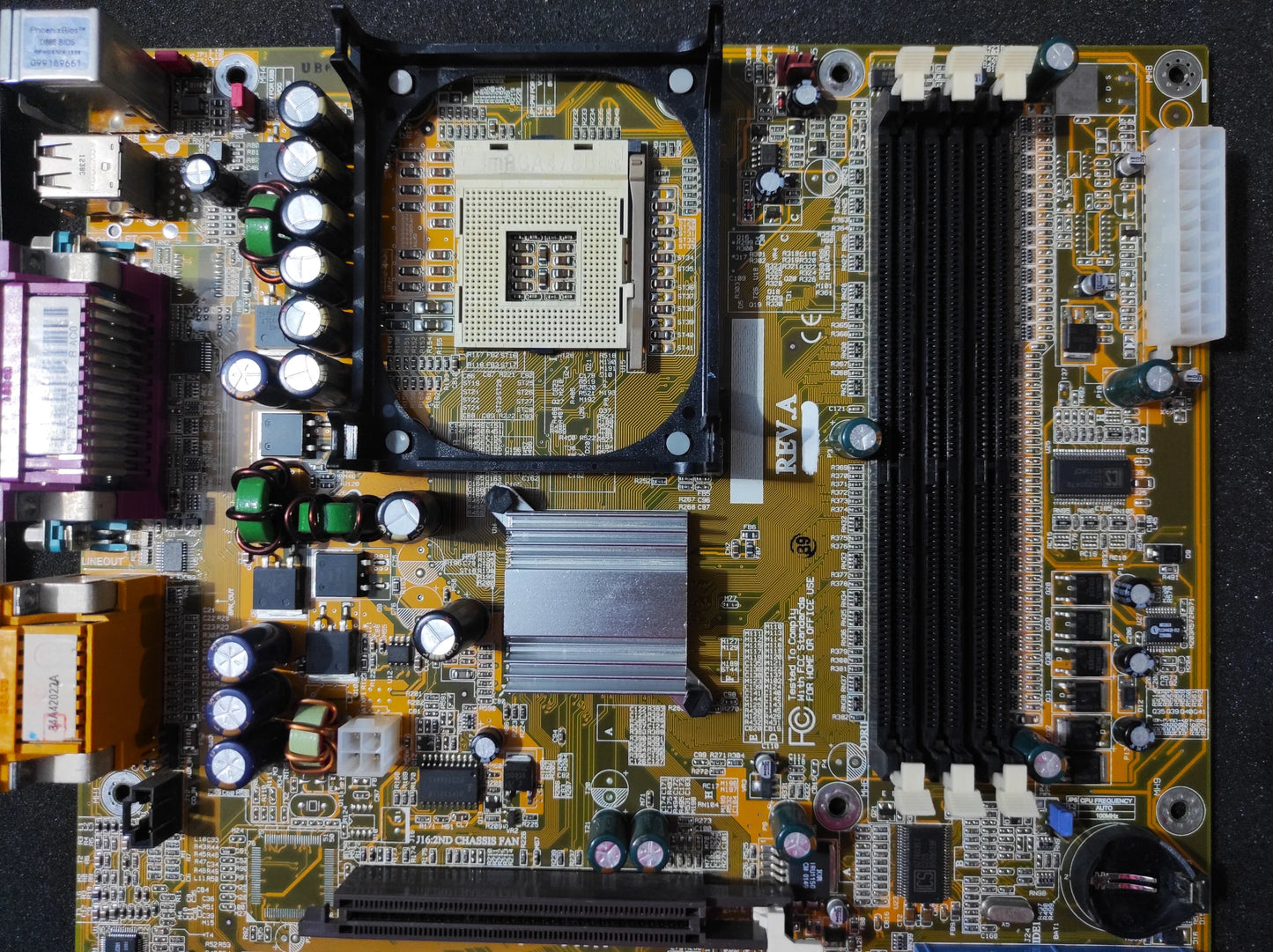 DFI PE11-EC Socket 478 ATX DDR Motherboard AGP PCI VIA P4X266A Chipset