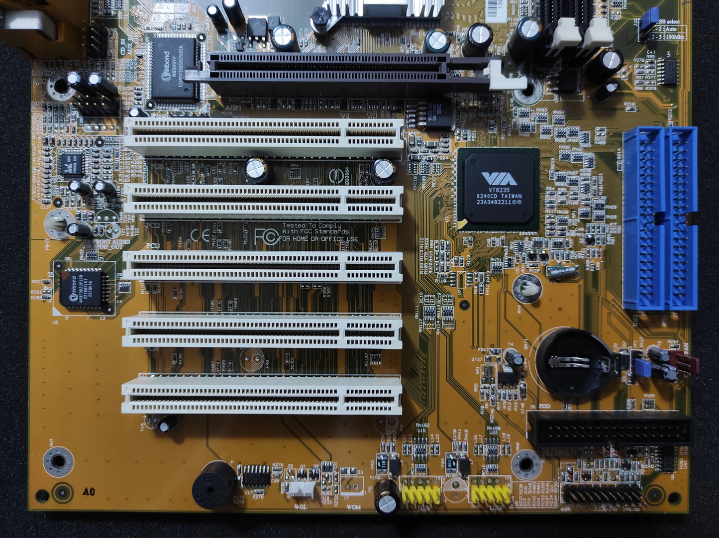 DFI PE11-TC Socket 478 ATX DDR Motherboard AGP PCI VIA P4X266E Chipset