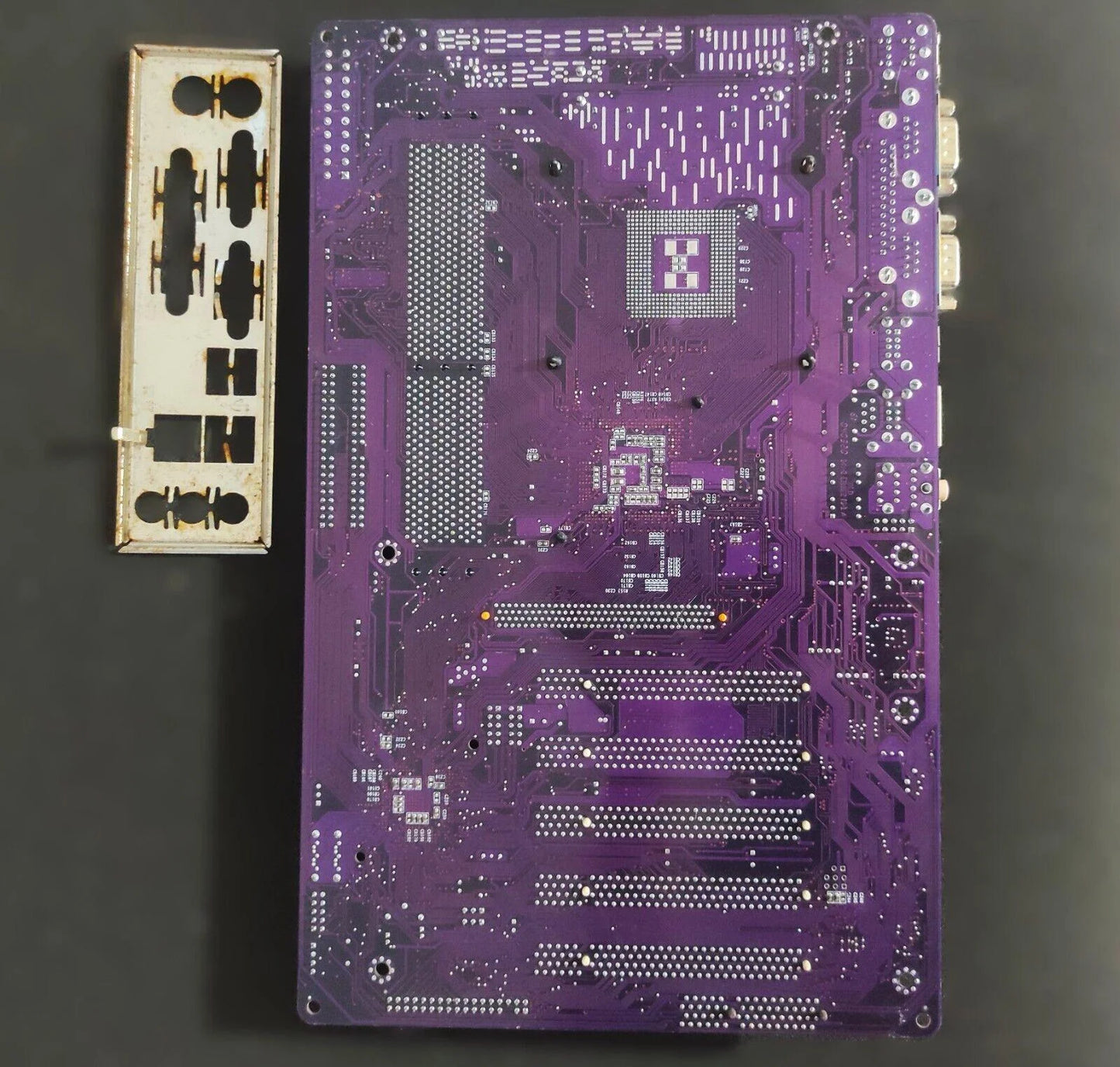 ECS 648FX-A2 Deluxe Socket 478 ATX DDR Motherboard AGP PCI SiS® 648FX Chipset - Retro PC Hardware & More