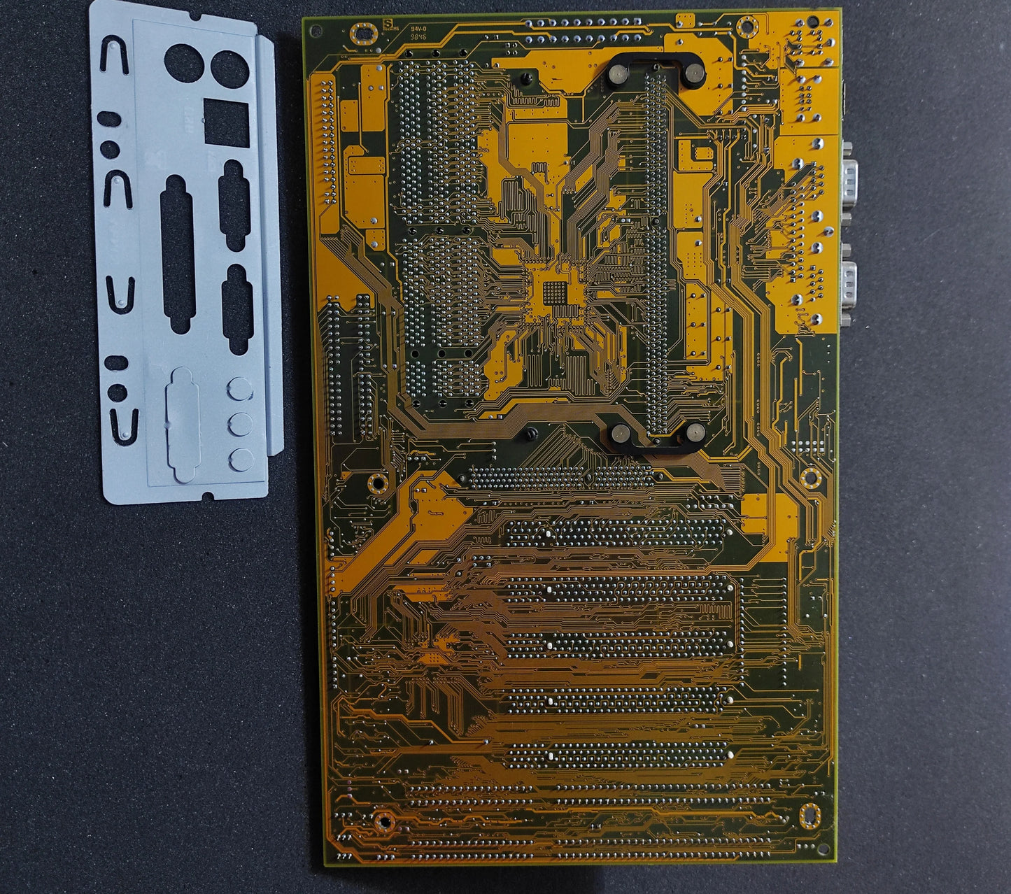ECS P6BX-A+ Rev 1.2 Socket 370 Slot 1 ATX Motherboard AGP ISA Intel 440BX Chipset