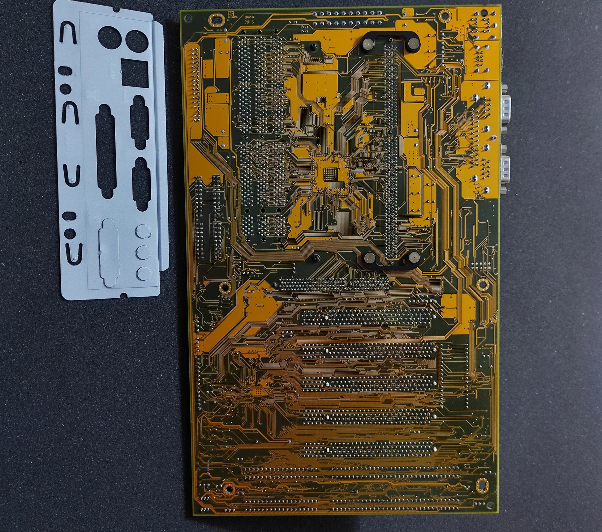 ECS P6BX-A+ Rev 1.2 Socket 370 Slot 1 ATX Motherboard AGP ISA Intel 440BX Chipset
