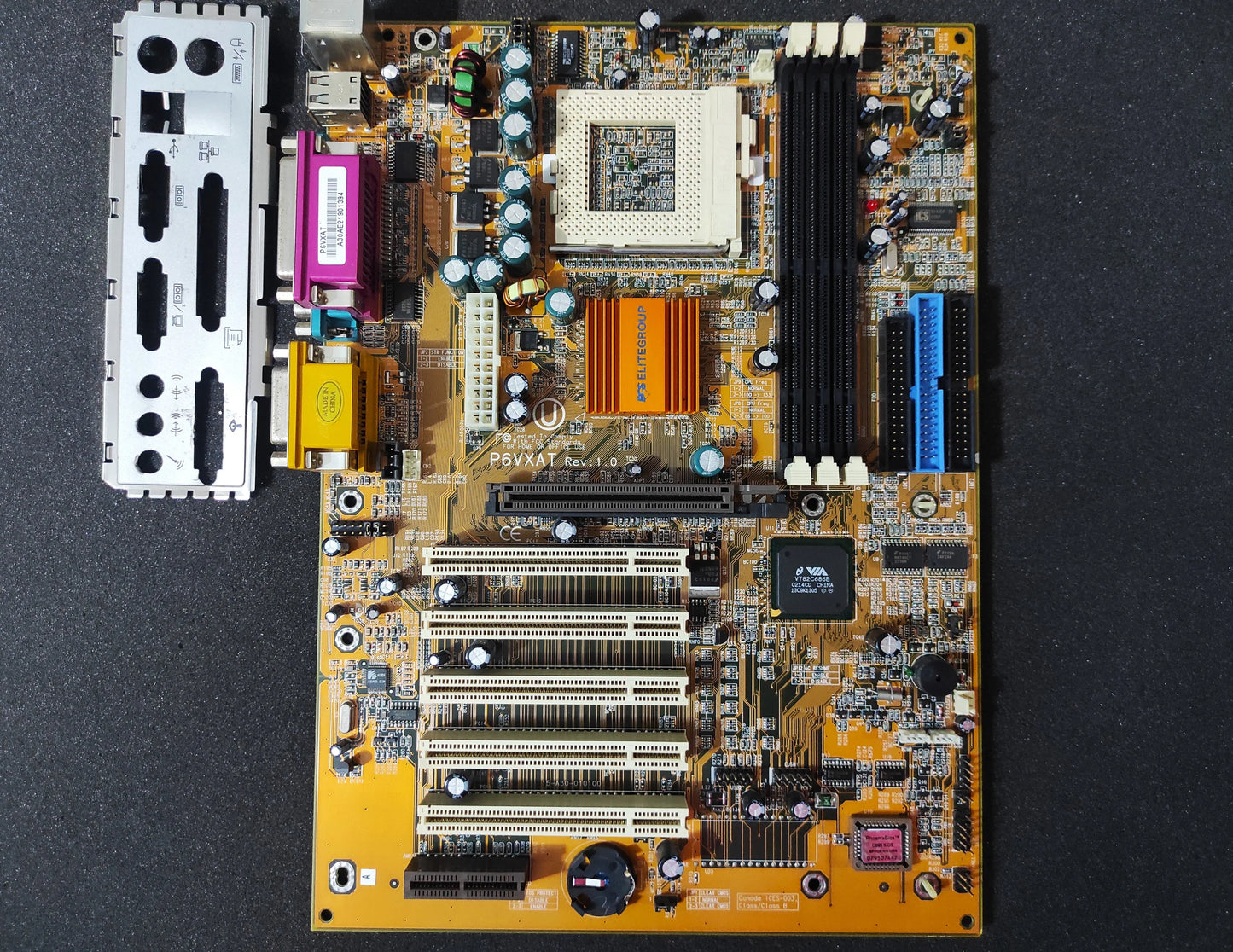 ECS P6VXAT Tualatin Socket 370 ATX Motherboard AGP PCI Apollo Pro 133T Chipset