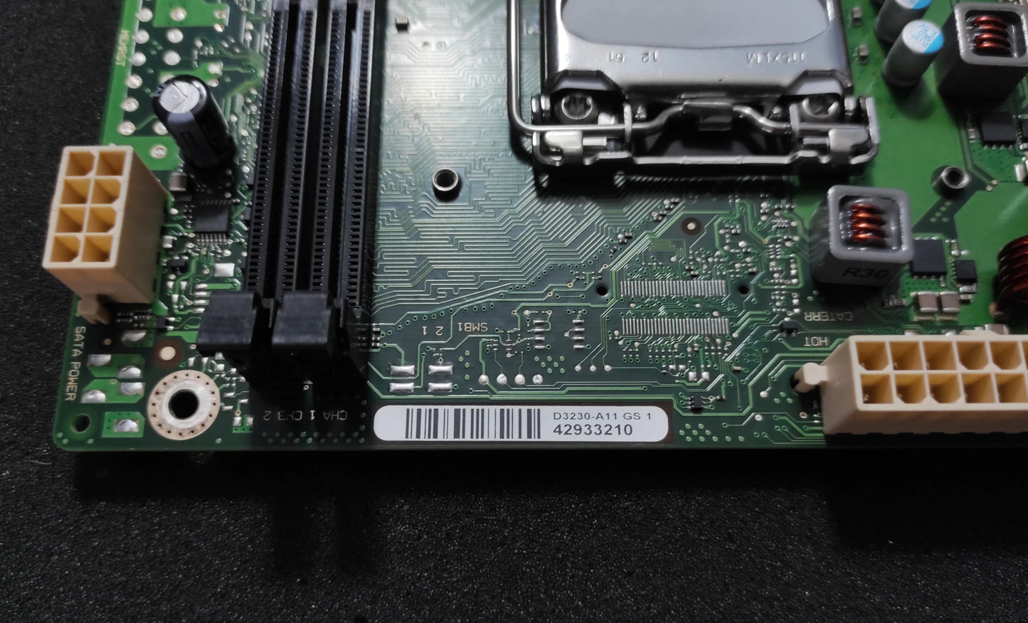 Fujitsu Esprimo E420 D3230-A11 GS1 Socket 1150 Motherboard Intel H81 Chipset