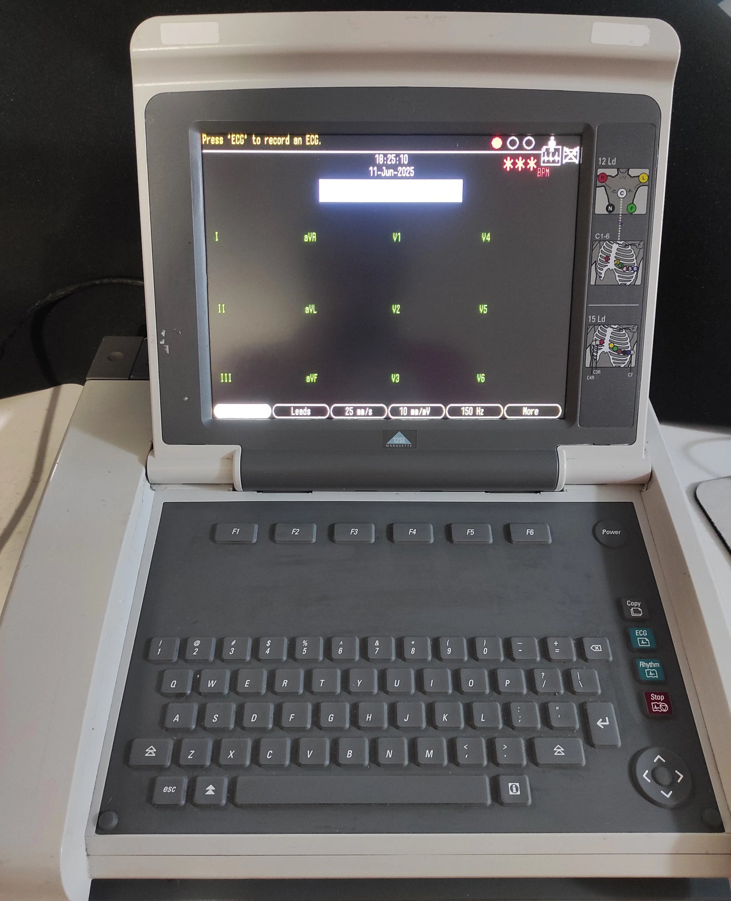GE MAC 5500 HD Resting ECG Machine with Color Display Electrocardiogram System
