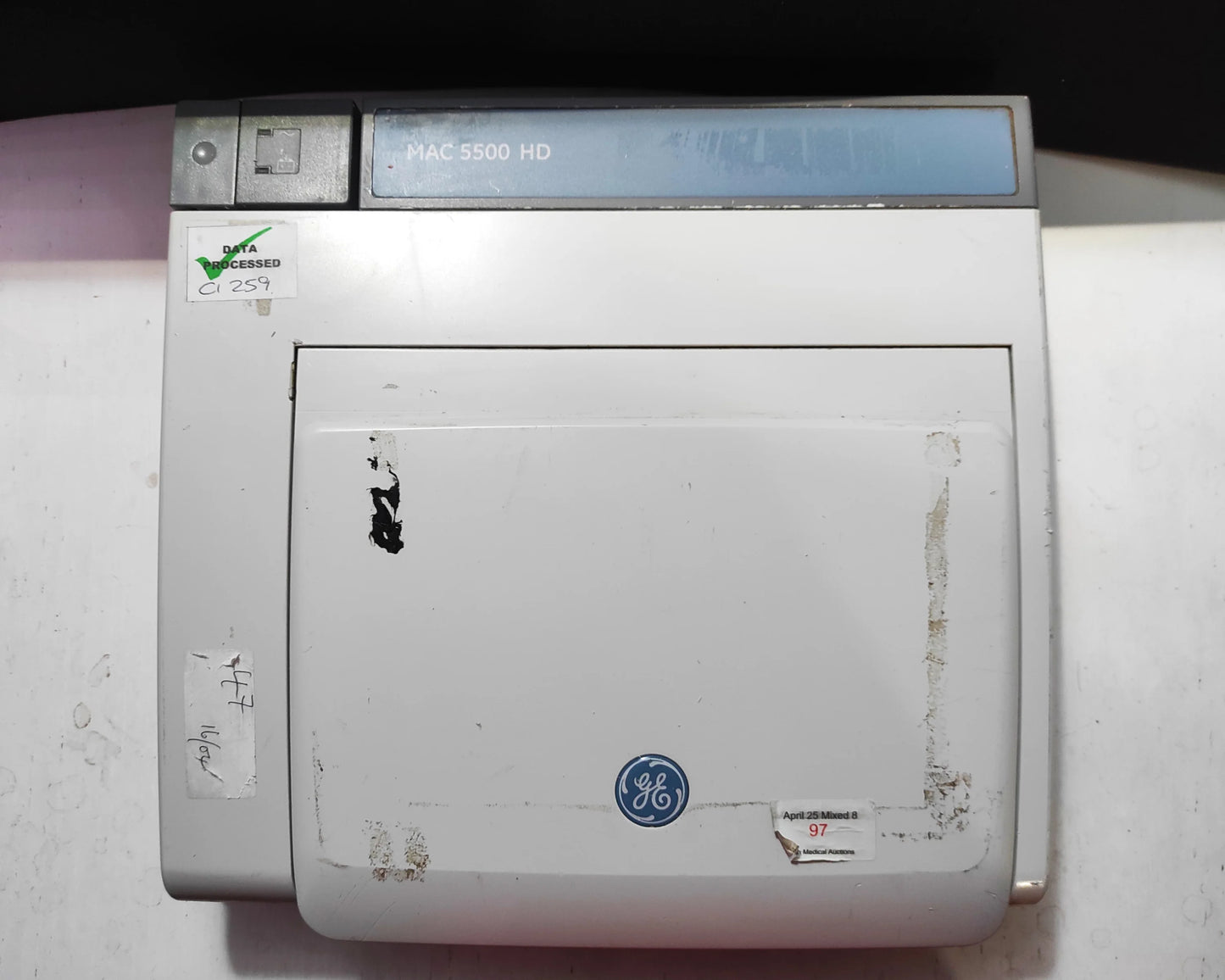 GE MAC 5500 HD Resting ECG Machine with Color Display Electrocardiogram System