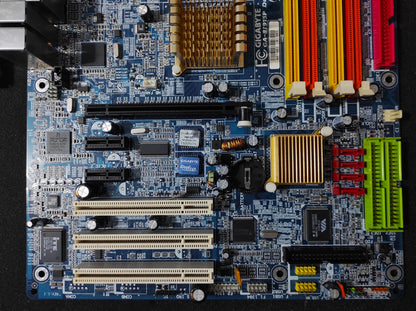 Gigabyte GA-8I915P Duo Pro Socket 775 ATX Motherboard DDR PCIe x16 Intel 915P