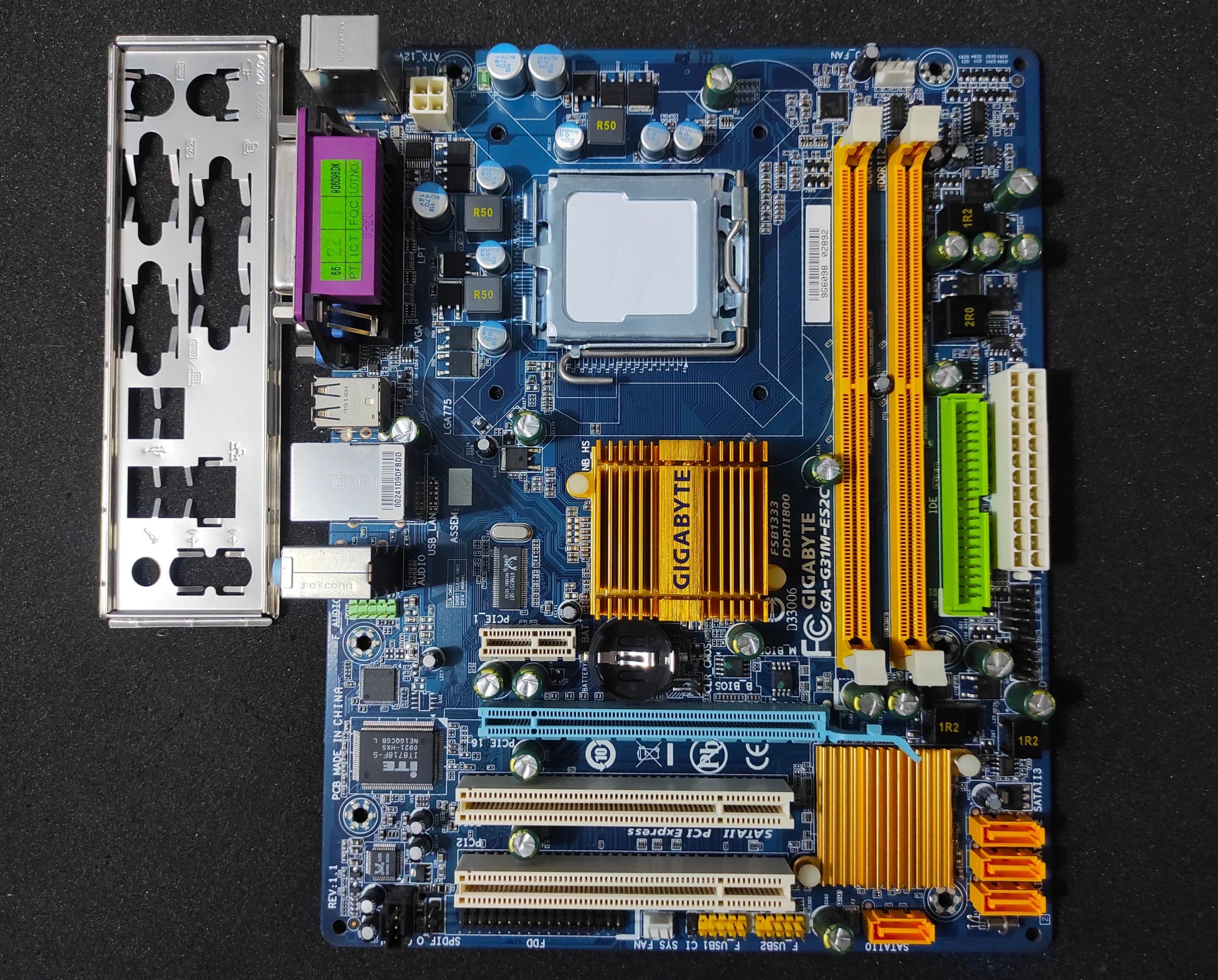 Gigabyte GA-G31M-ES2C Rev. 1.1 Socket 775 mATX Motherboard DDR2 PCIe x16 Intel G31