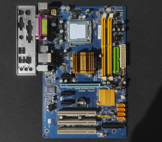 Gigabyte GA-P31-ES3G Socket 775 ATX Motherboard DDR2 PCIe x16 Intel G31 Chipset