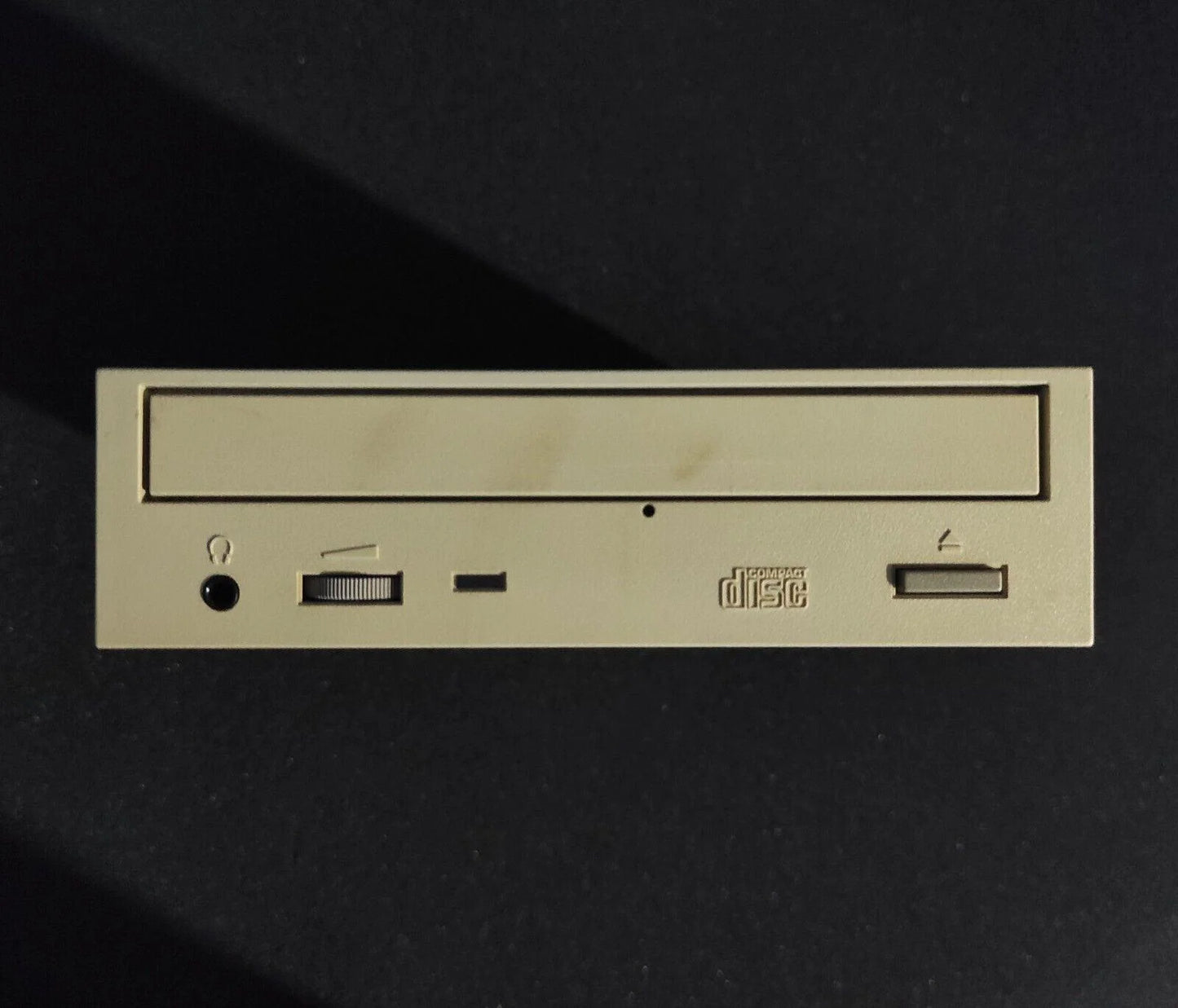 HITACHI CDR-8435 IDE 5.25" Internal Vintage Retro Beige 128KB 32X CD-ROM Drive - Retro PC Hardware & More
