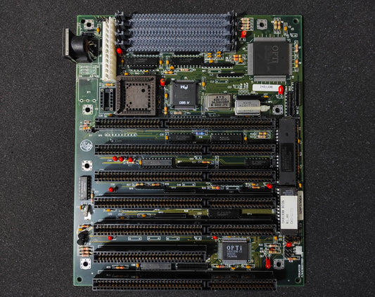 IH3133B 386 AT Vintage Retro Motherboard ISA OPTi 82C283 931690170001-R01B