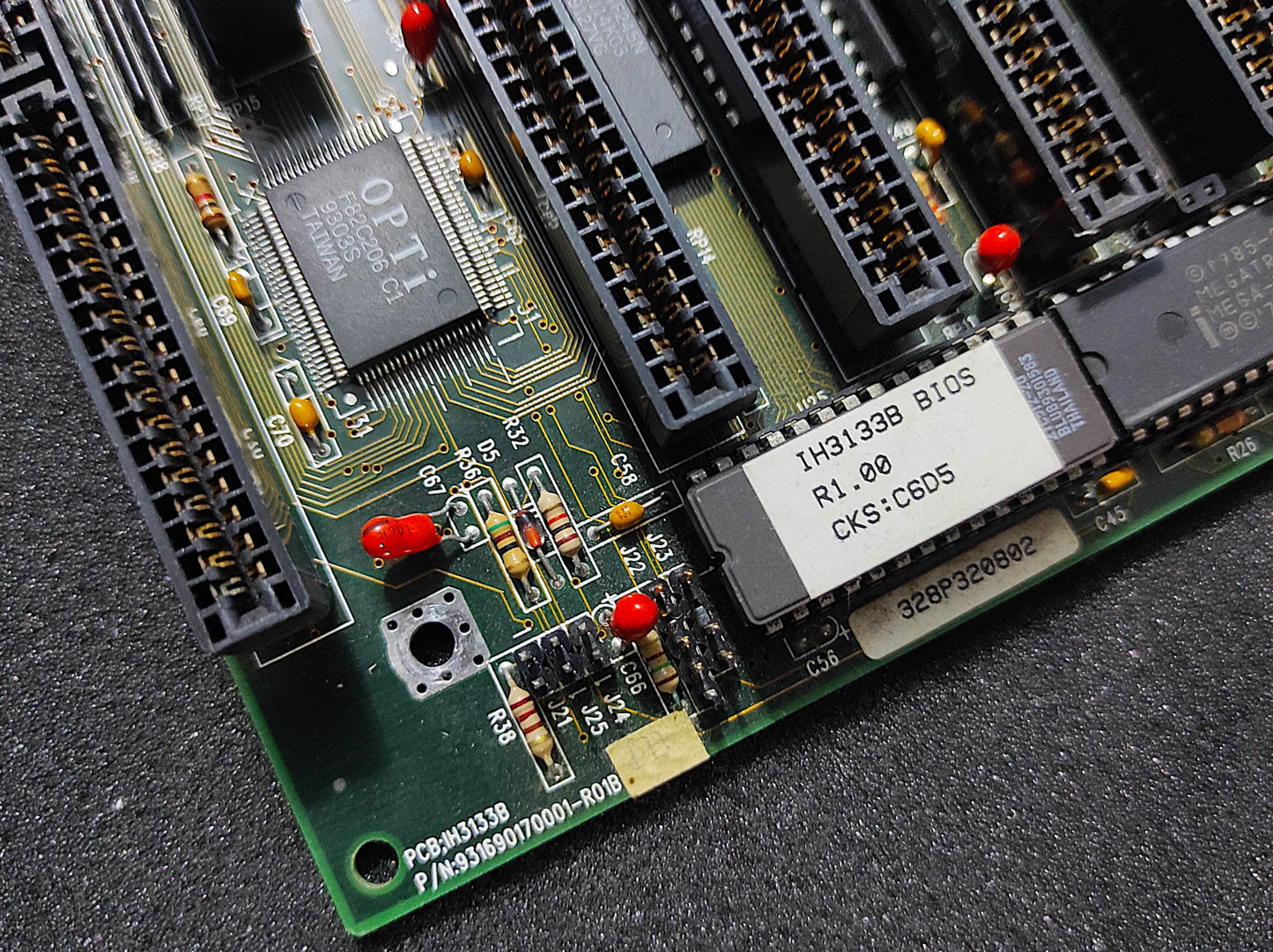 IH3133B 386 AT Vintage Retro Motherboard ISA OPTi 82C283 931690170001-R01B
