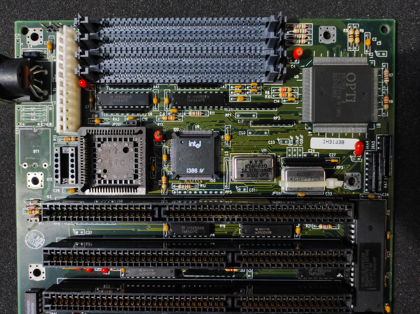 IH3133B 386 AT Vintage Retro Motherboard ISA OPTi 82C283 931690170001-R01B