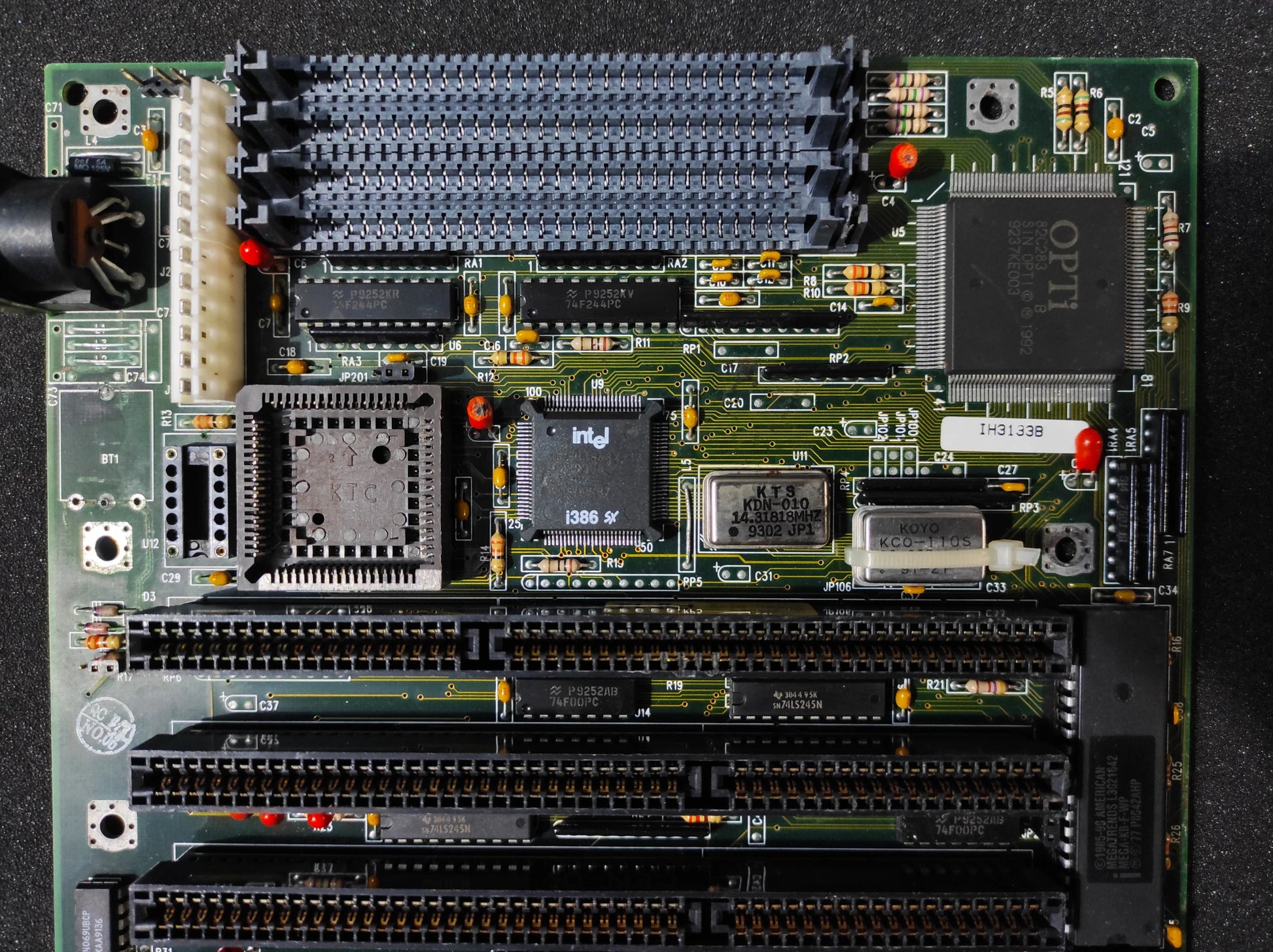 IH3133B 386 AT Vintage Retro Motherboard ISA OPTi 82C283 931690170001-R01B