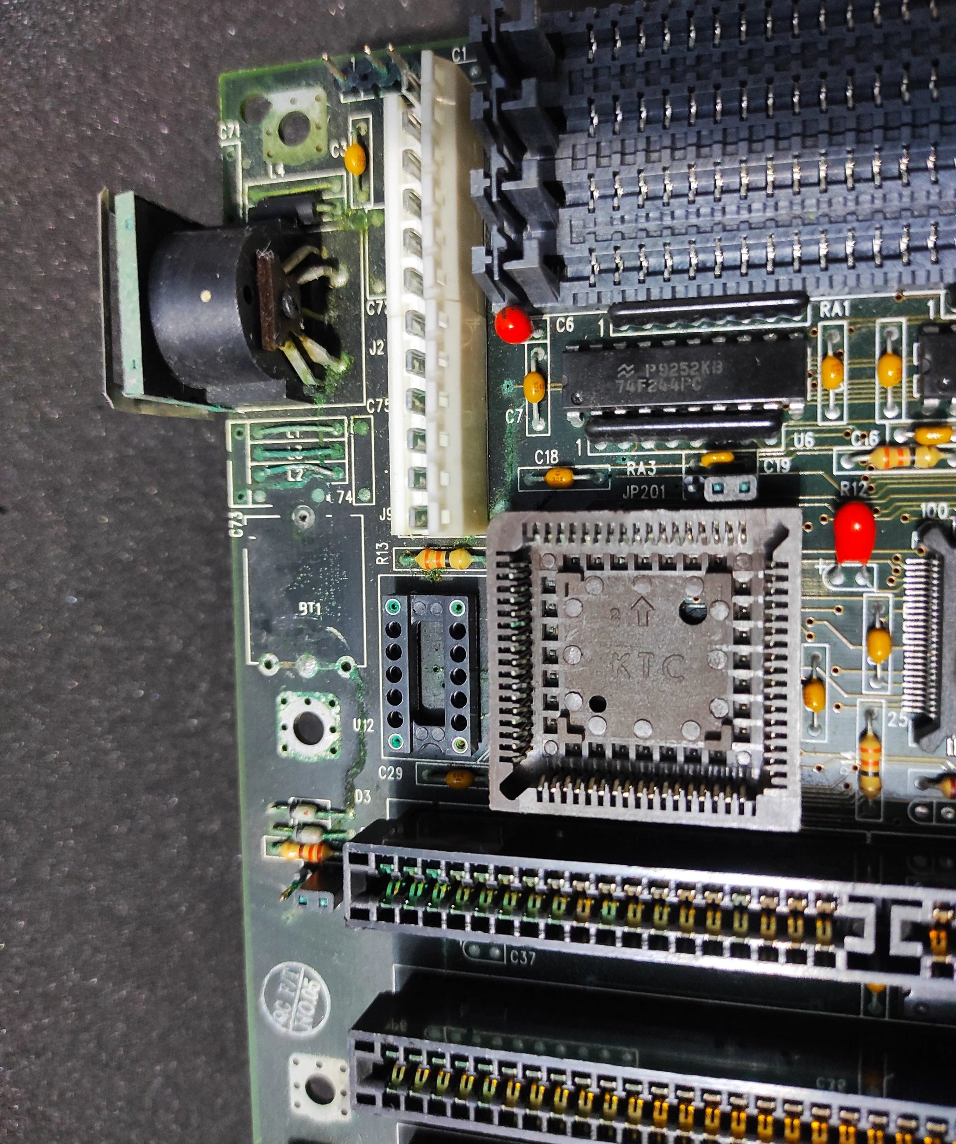 IH3133B 386 AT Vintage Retro Motherboard ISA OPTi 82C283 931690170001-R01B