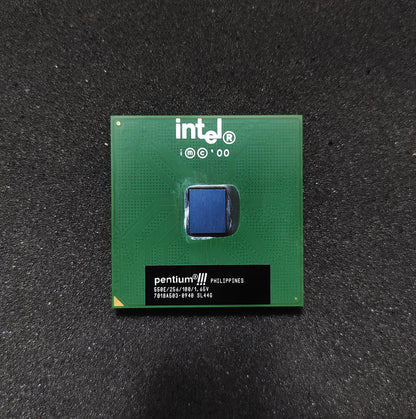 Intel Pentium III SL44G Socket 370 550E/256/100/1.65V Vintage Retro CPU - CPU