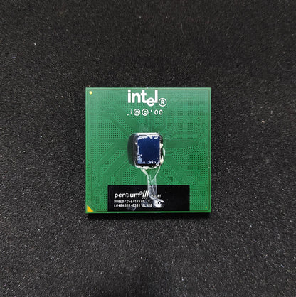 Intel Pentium III SL4MB Socket 370 800MHz/256/133/1.70V Vintage Retro CPU - CPU