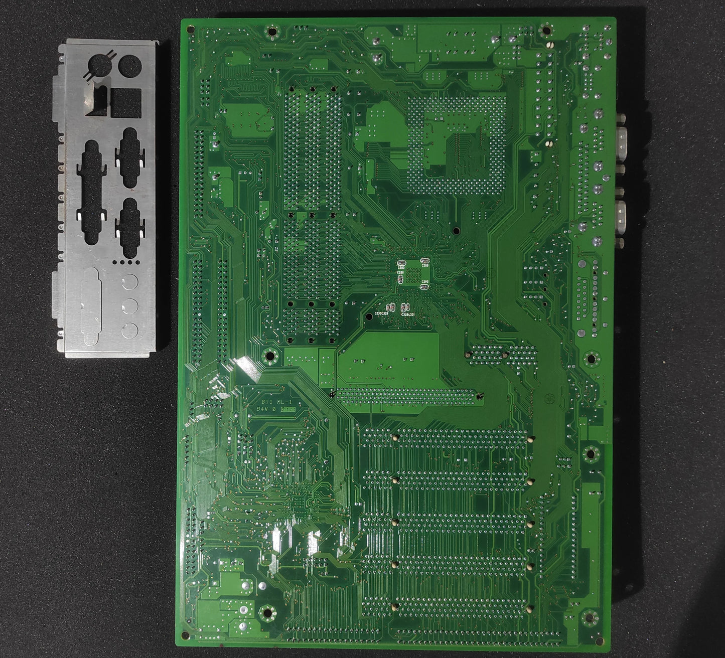 Legend QDI Advance 10F P6V694X/A10F 2.0 Socket 370 ATX Motherboard AGP ISA PCI