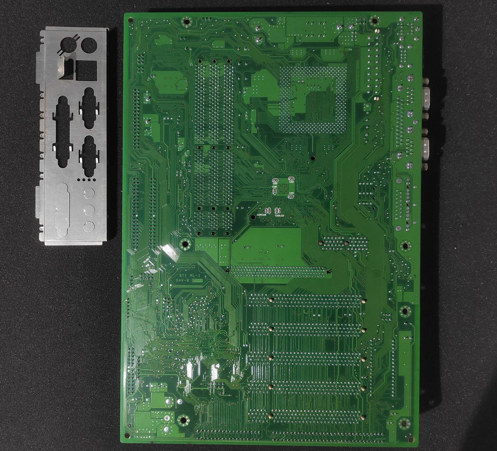 Legend QDI Advance 10F P6V694X/A10F 2.0 Socket 370 ATX Motherboard AGP ISA PCI