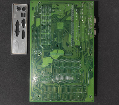 Legend QDI Advance 5/133 P6V693A/A5-133 Slot 1 ATX Motherboard AGP ISA PCI VIA Apollo Pro 133