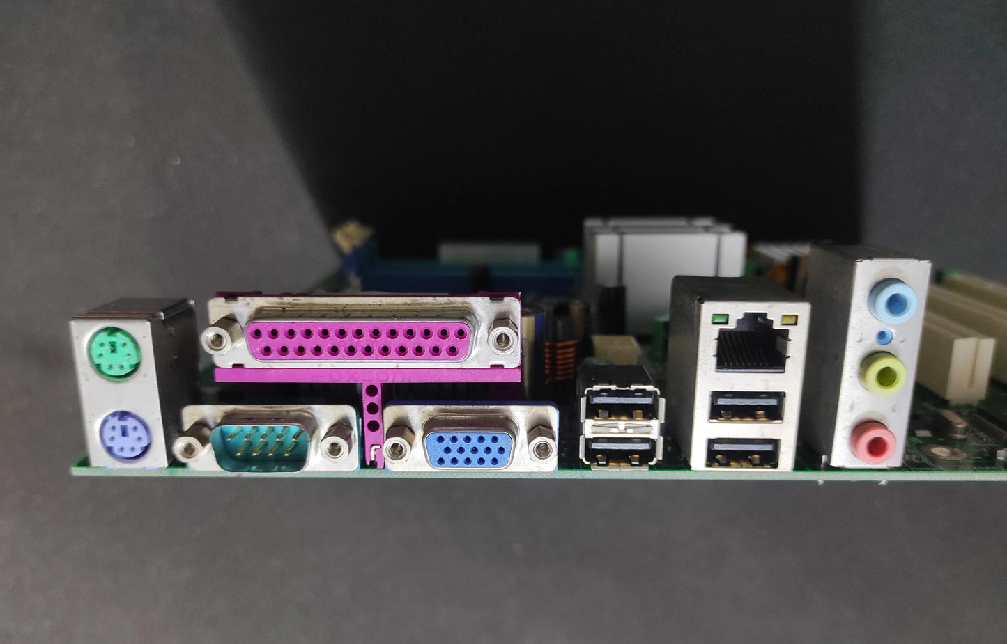 Lenovo IBM L-I915F Socket 775 DDR2 mATX Motherboard 41D1793 ThinkCentre E50 Intel 915GV Chipset