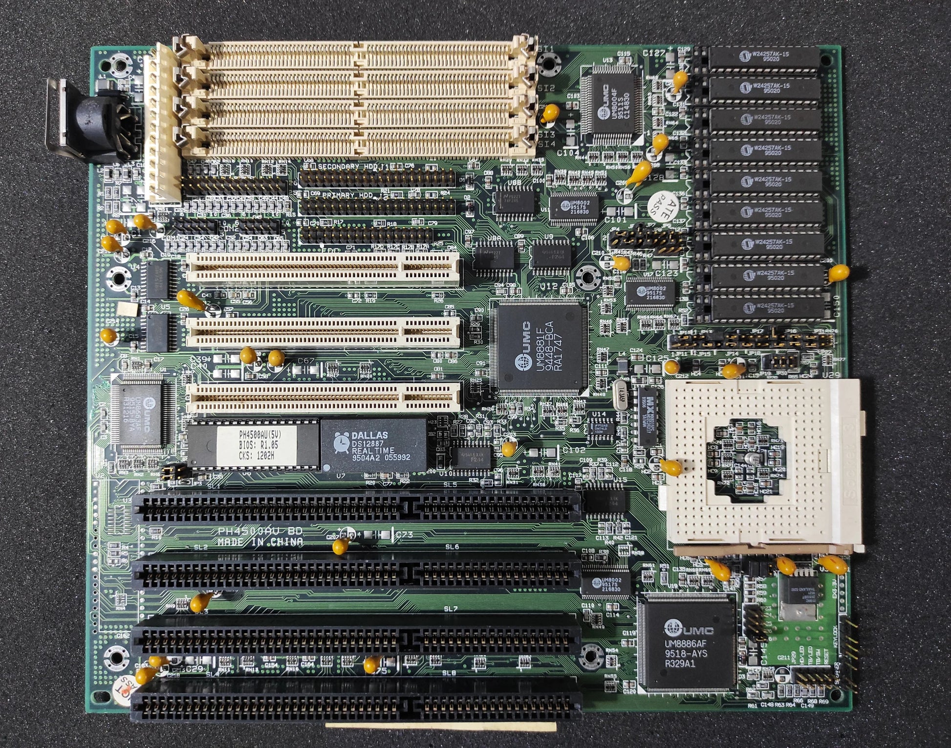 MiTAC PH4500AU-256K-0M Socket 3 486 AT ISA PCI Vintage Retro Motherboard UMC UM82C881