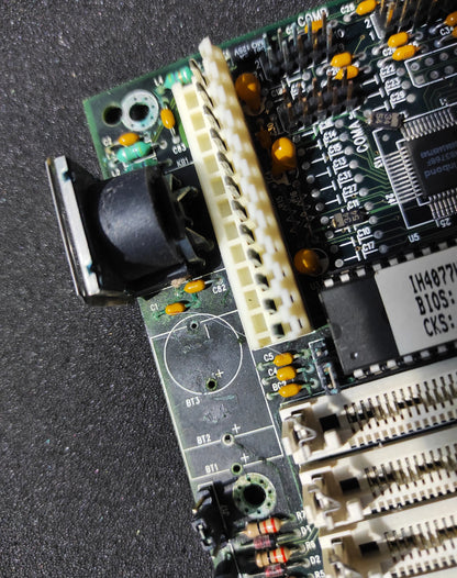 MiTAC PWA-IH4077H B’D Socket 3 486 AT ISA VLB Vintage Retro Motherboard UMC UM8498/8496